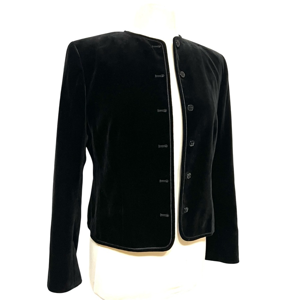 Vintage Jaeger Black Velvet Button Front Blazer Jacket Size Medium - Picture 3 of 11